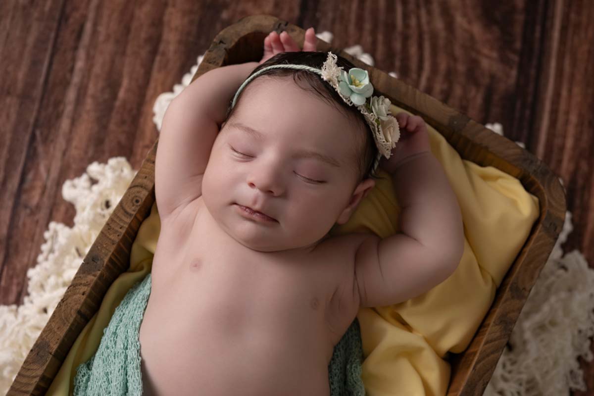 Fotografía recién nacido por Eliana Bartolomé, fotógrafa en El Masnou